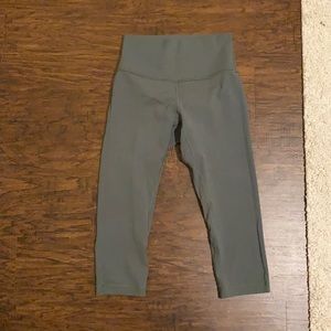 lulu lemon align crop